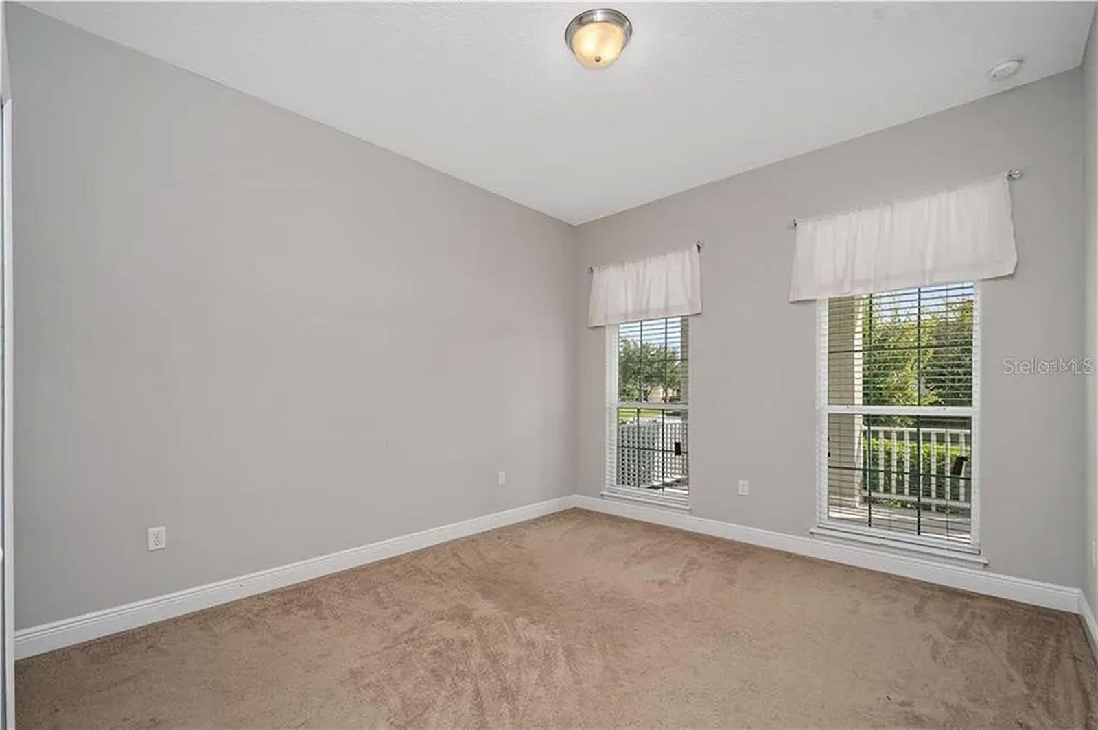 Image 6 of 31 For 8752 Powder Ridge Trail