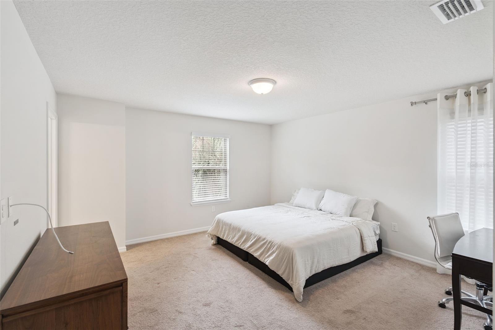 Image 15 of 40 For 9054 Rhodes Street