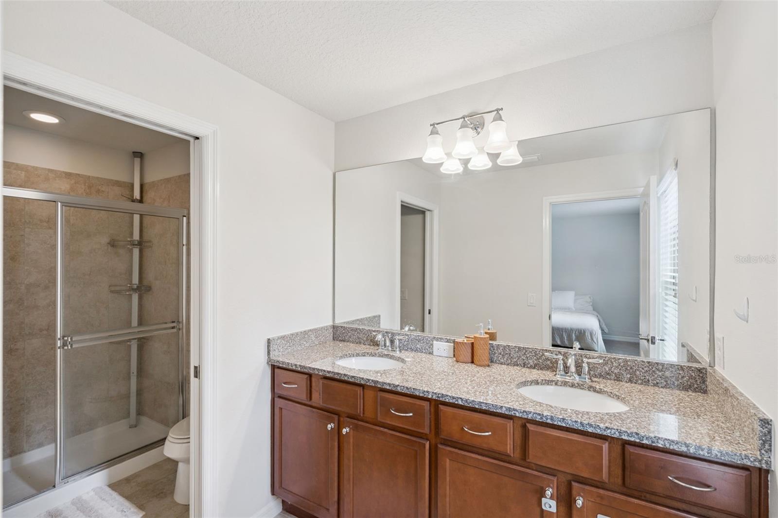 Image 17 of 40 For 9054 Rhodes Street