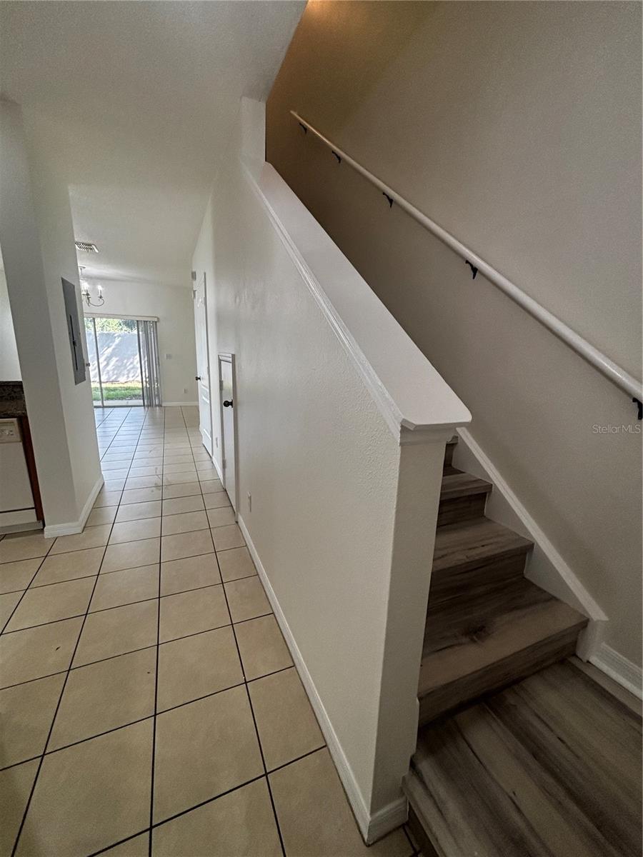 Image 2 of 20 For 10684 Savannah Wood Drive 104