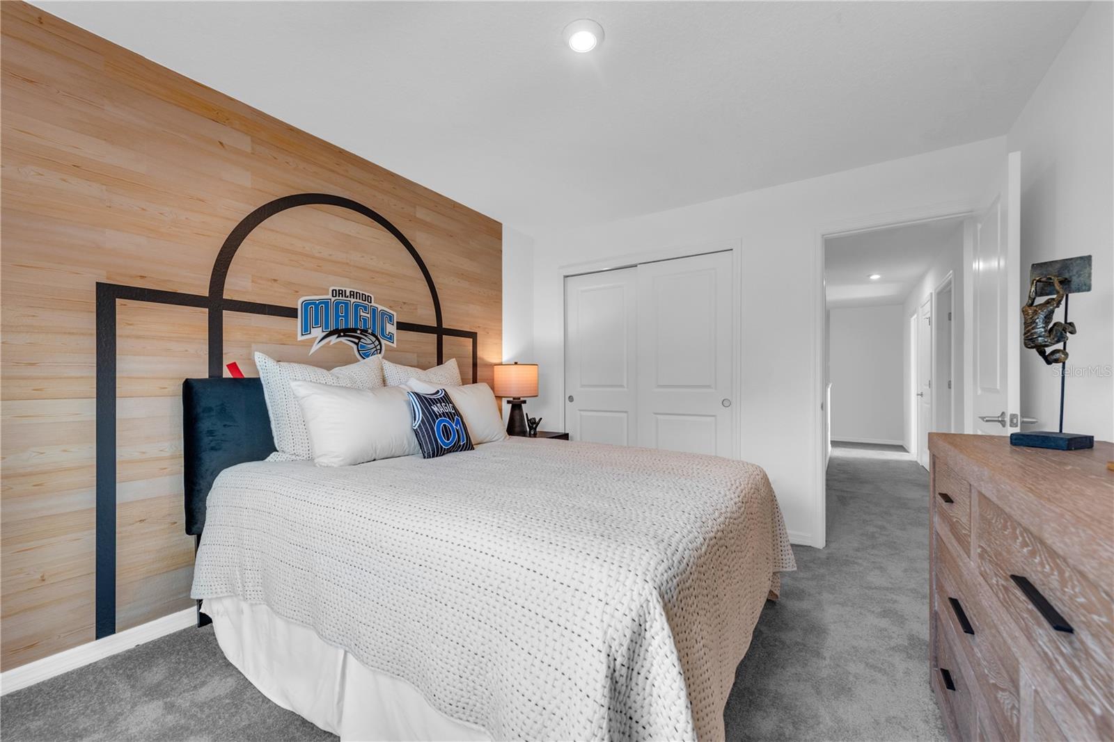 Image 24 of 34 For 643 Rockaway Lane