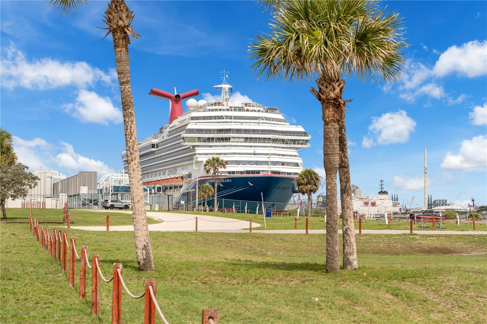 Image 32 of 34 For 643 Rockaway Lane