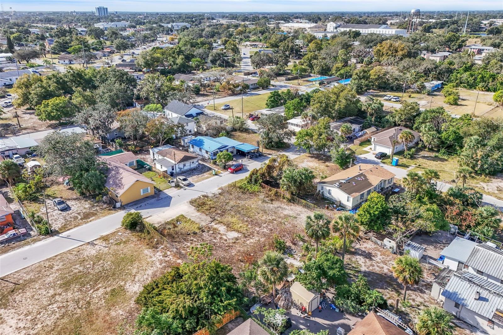 Image 5 of 23 For 312 Ulrich Avenue