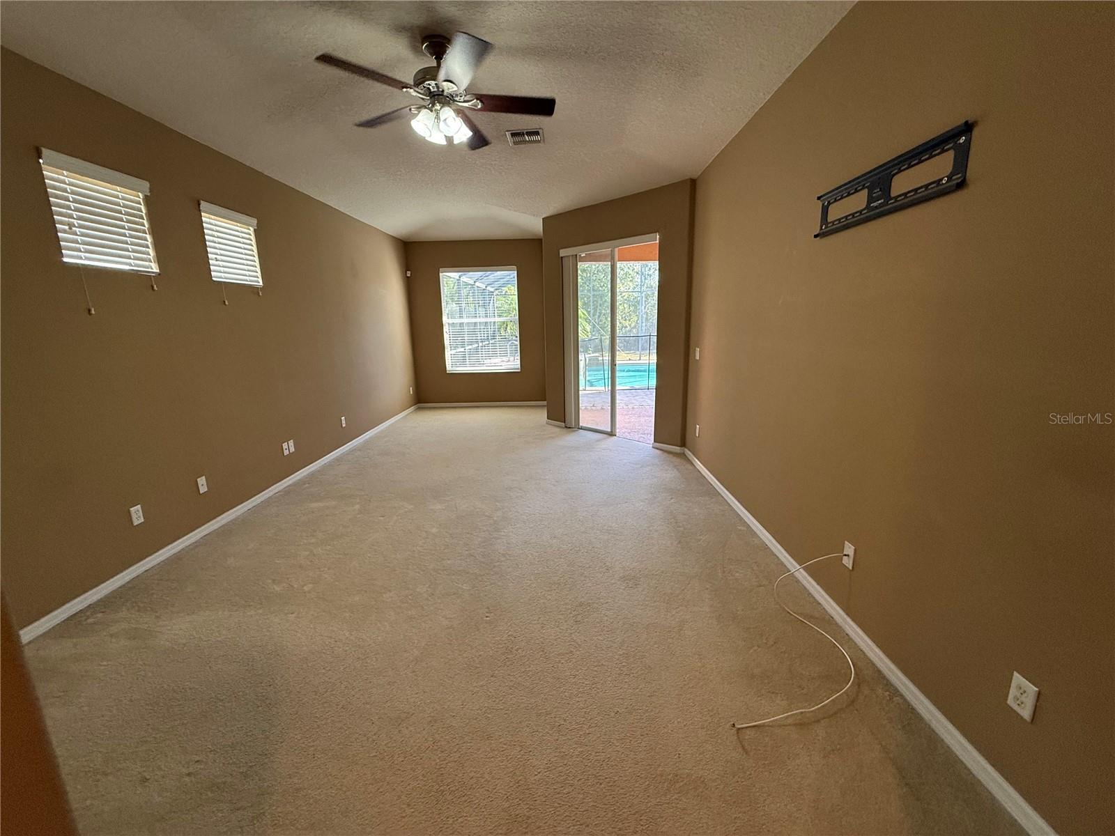 Image 14 of 35 For 3231 Pawleys Loop N