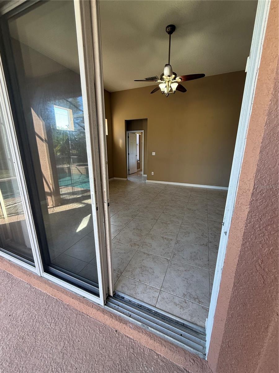 Image 29 of 35 For 3231 Pawleys Loop N