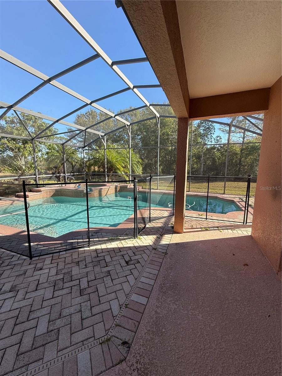 Image 31 of 35 For 3231 Pawleys Loop N