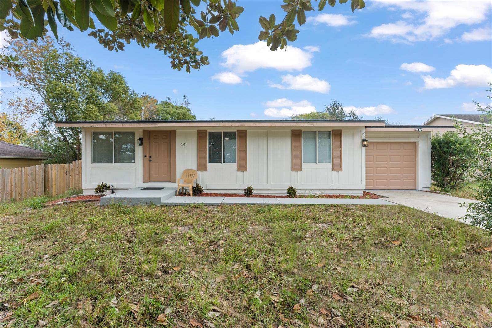 Details for 857 Glasgow Avenue, DELTONA, FL 32738