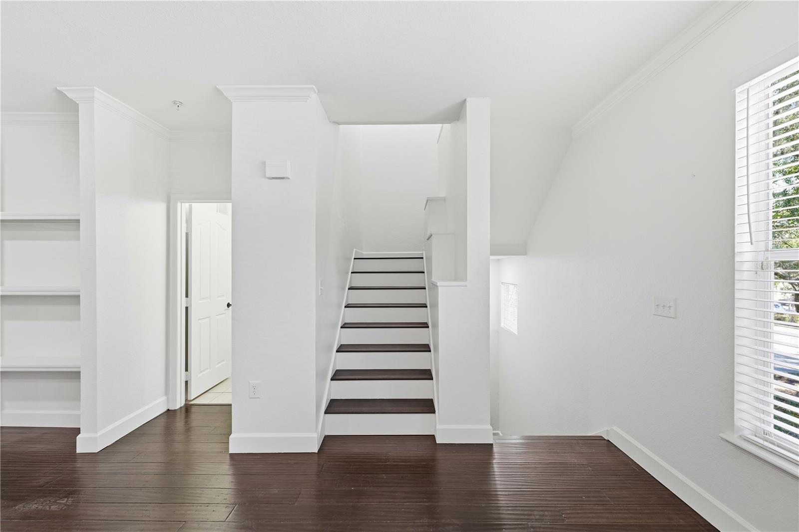 Image 11 of 33 For 2824 Shadow View Circle 2824