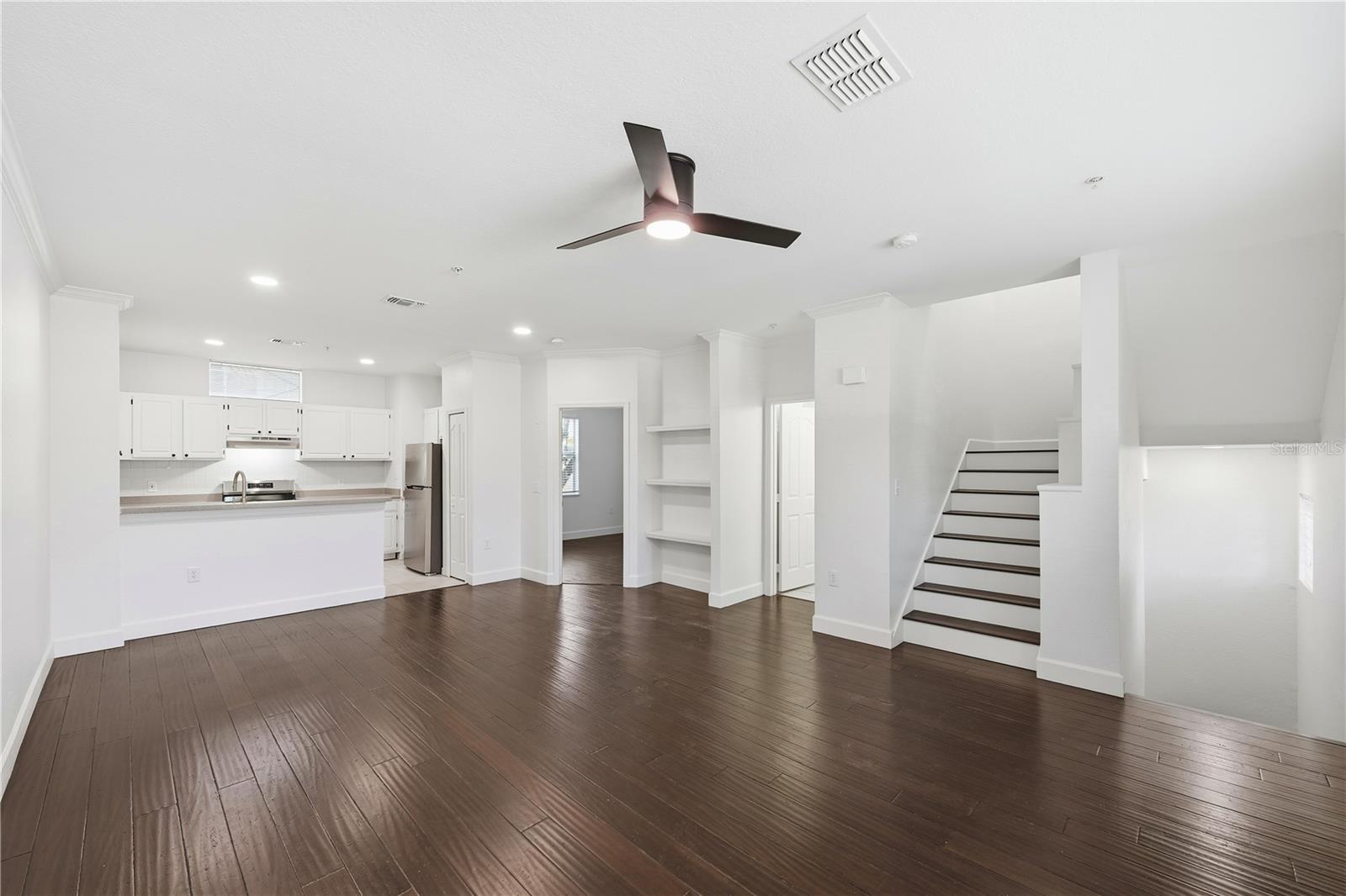 Image 5 of 33 For 2824 Shadow View Circle 2824