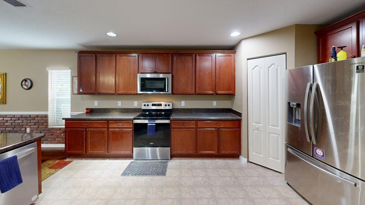 Image 4 of 30 For 1758 Dunedin Drive