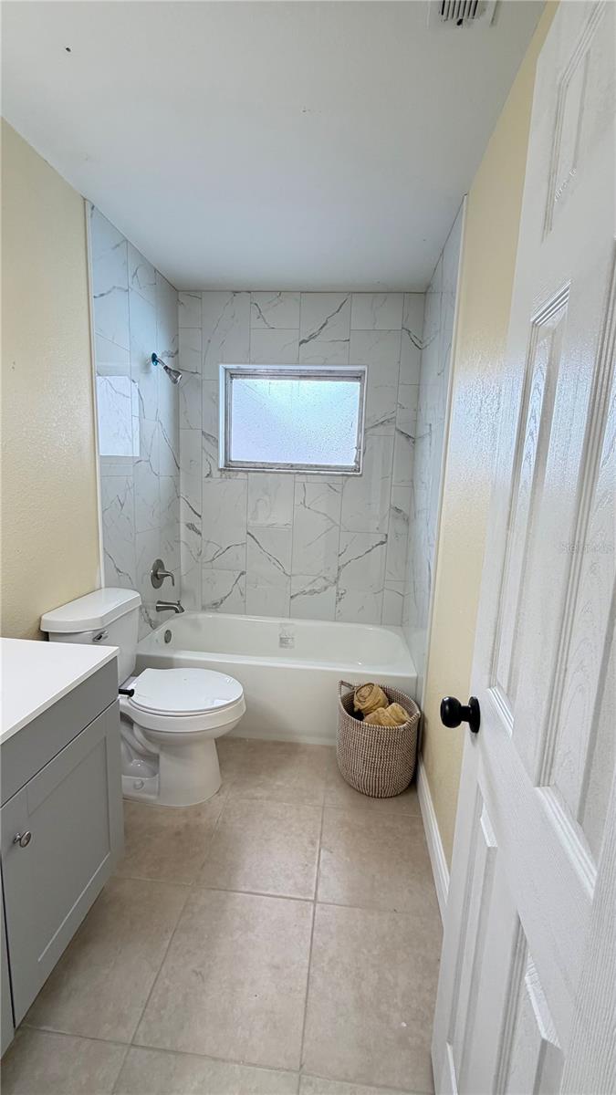 Image 15 of 23 For 7211 Blair Drive