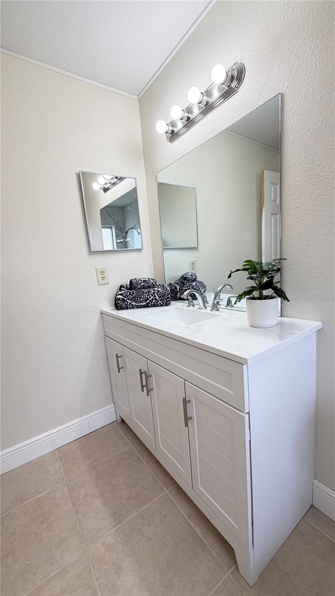 Image 18 of 23 For 7211 Blair Drive