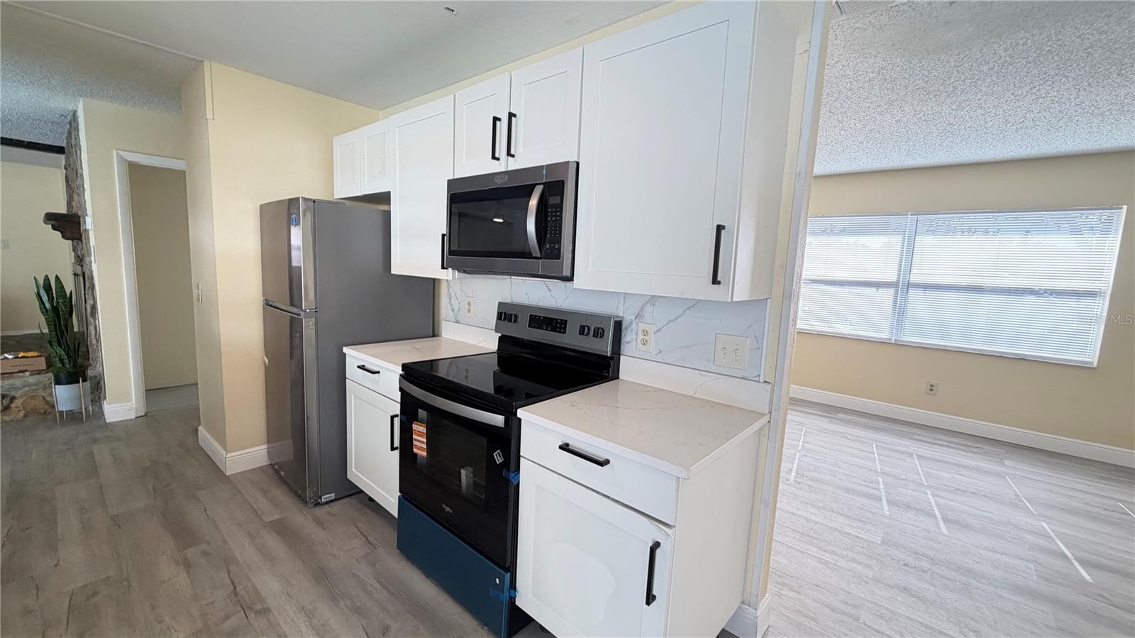 Image 9 of 23 For 7211 Blair Drive