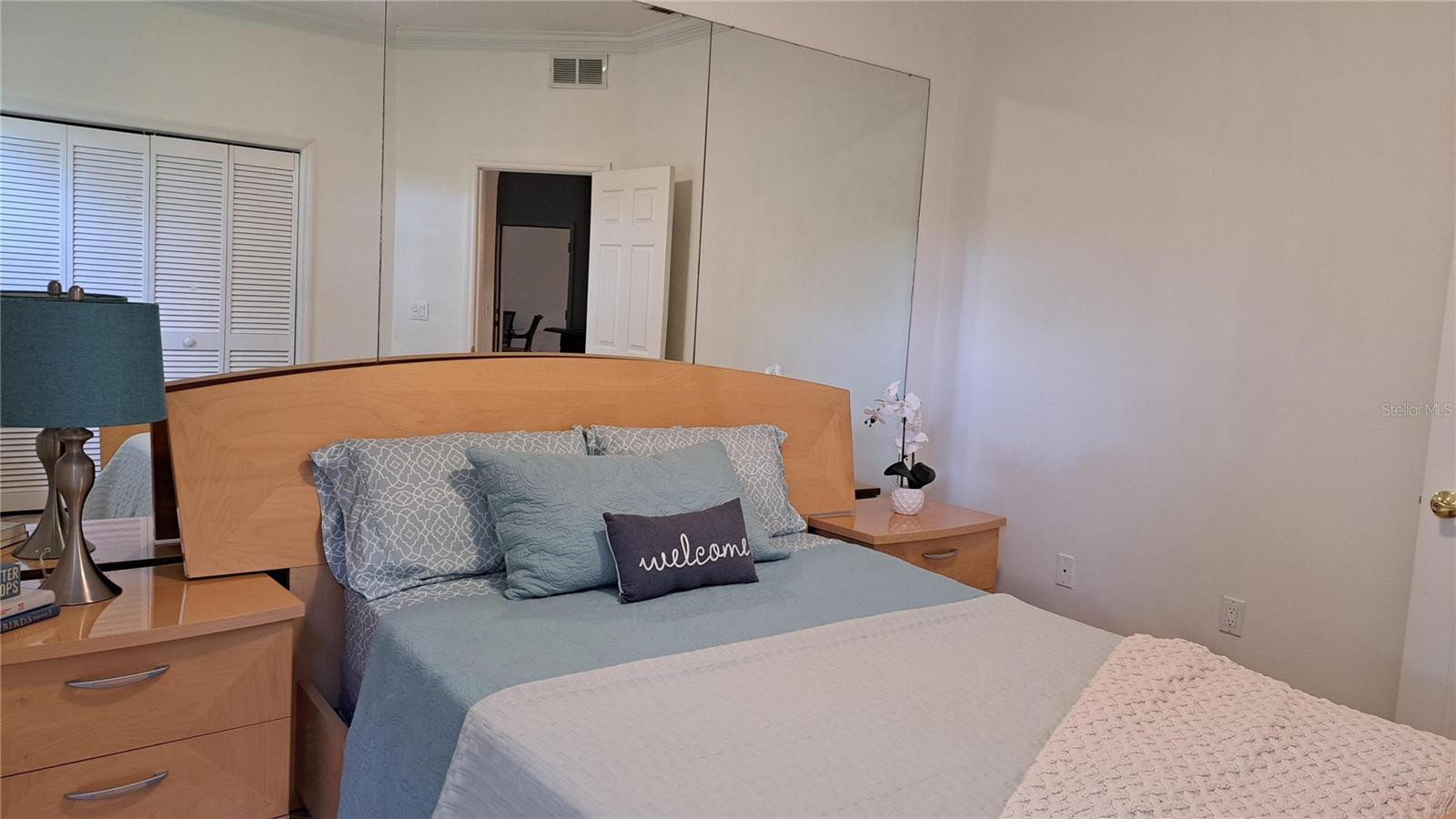 Image 21 of 21 For 2377 Burton Lane