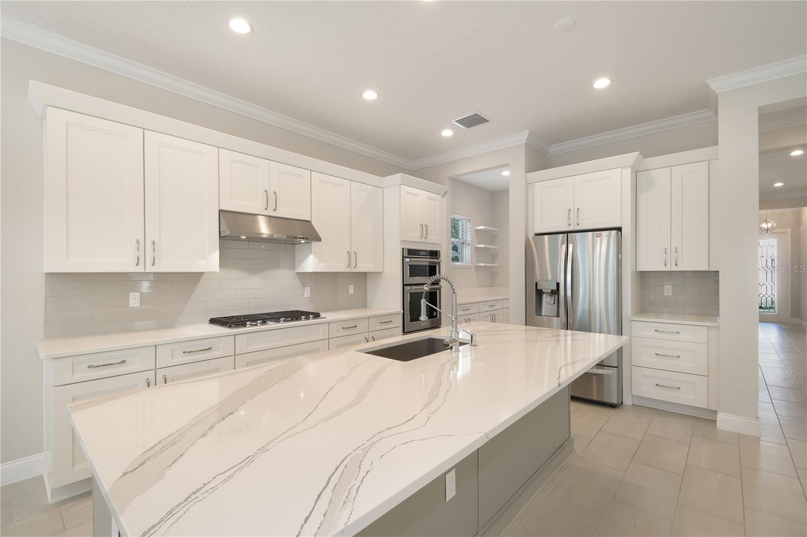 Image 10 of 35 For 10158 Royal Island Court