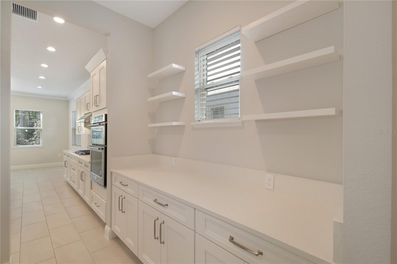 Image 5 of 35 For 10158 Royal Island Court