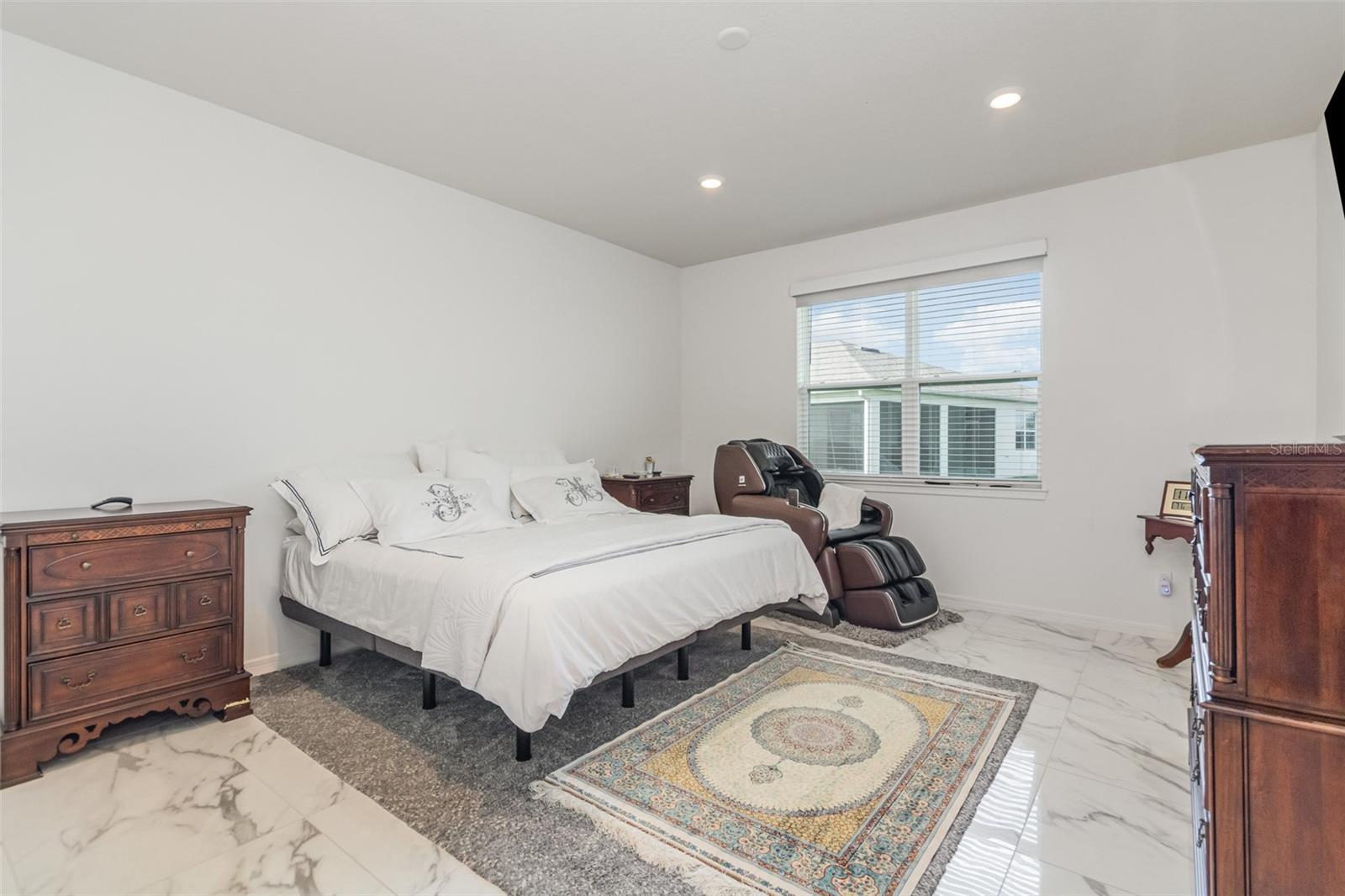 Image 12 of 27 For 1974 Spring Shower Circle