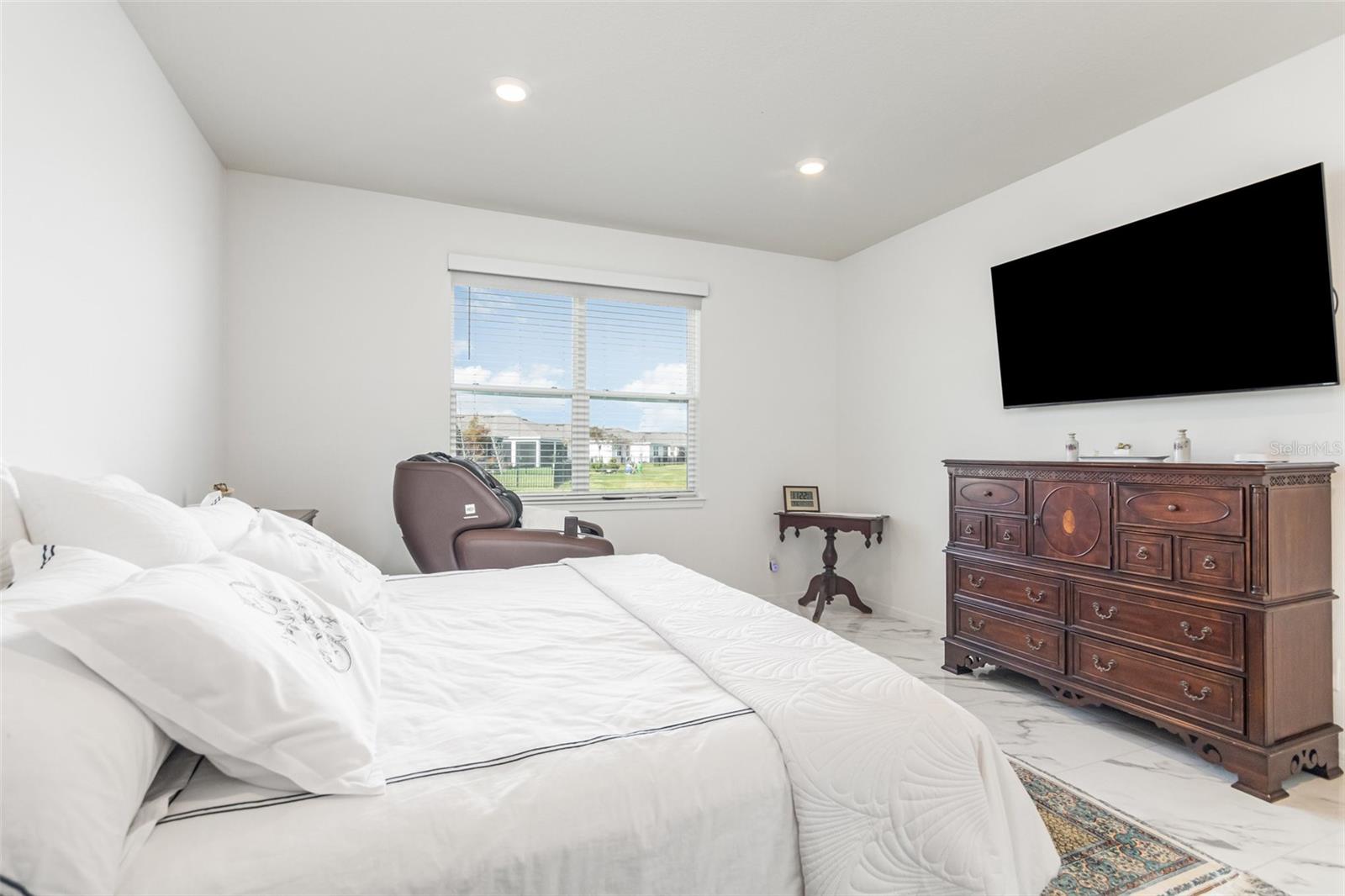 Image 13 of 27 For 1974 Spring Shower Circle