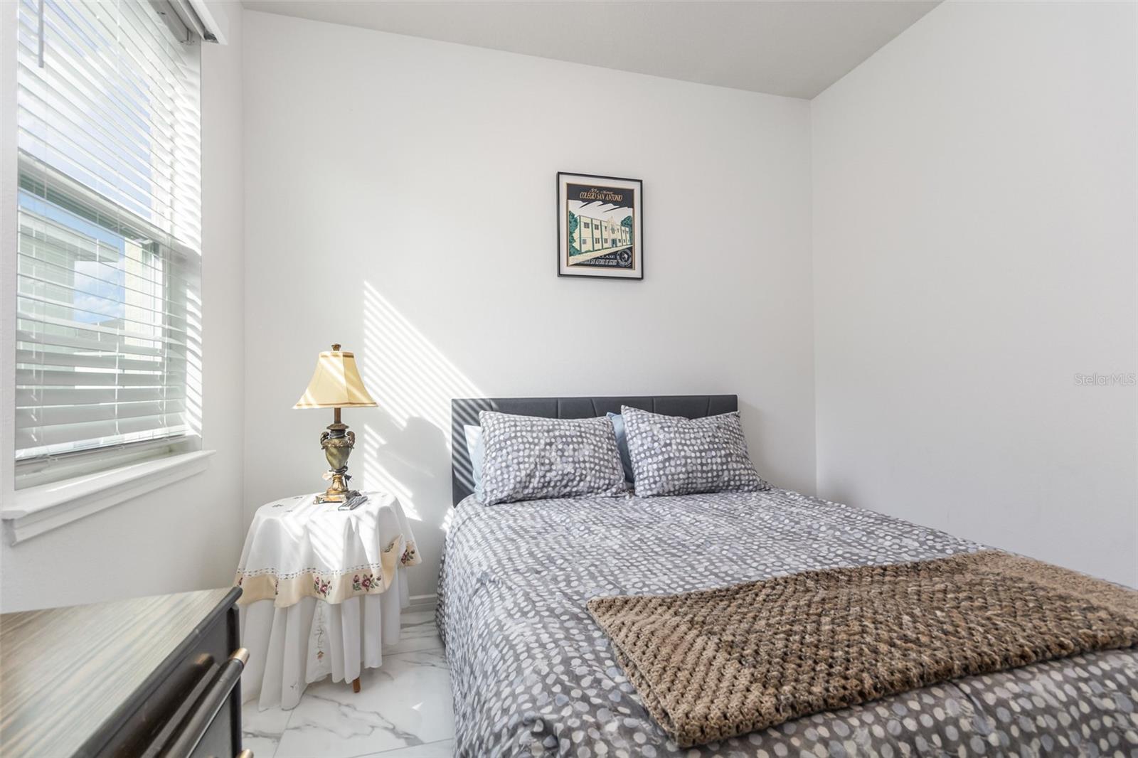 Image 24 of 27 For 1974 Spring Shower Circle