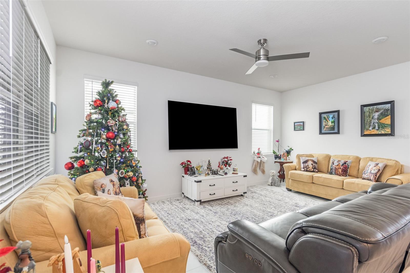 Image 4 of 27 For 1974 Spring Shower Circle