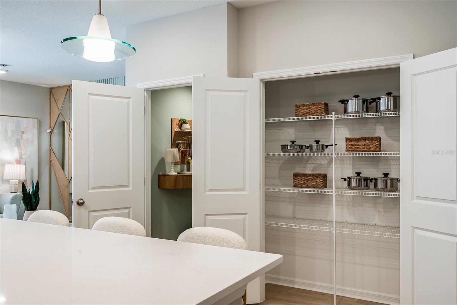 Image 2 of 16 For 682 Lola Lane