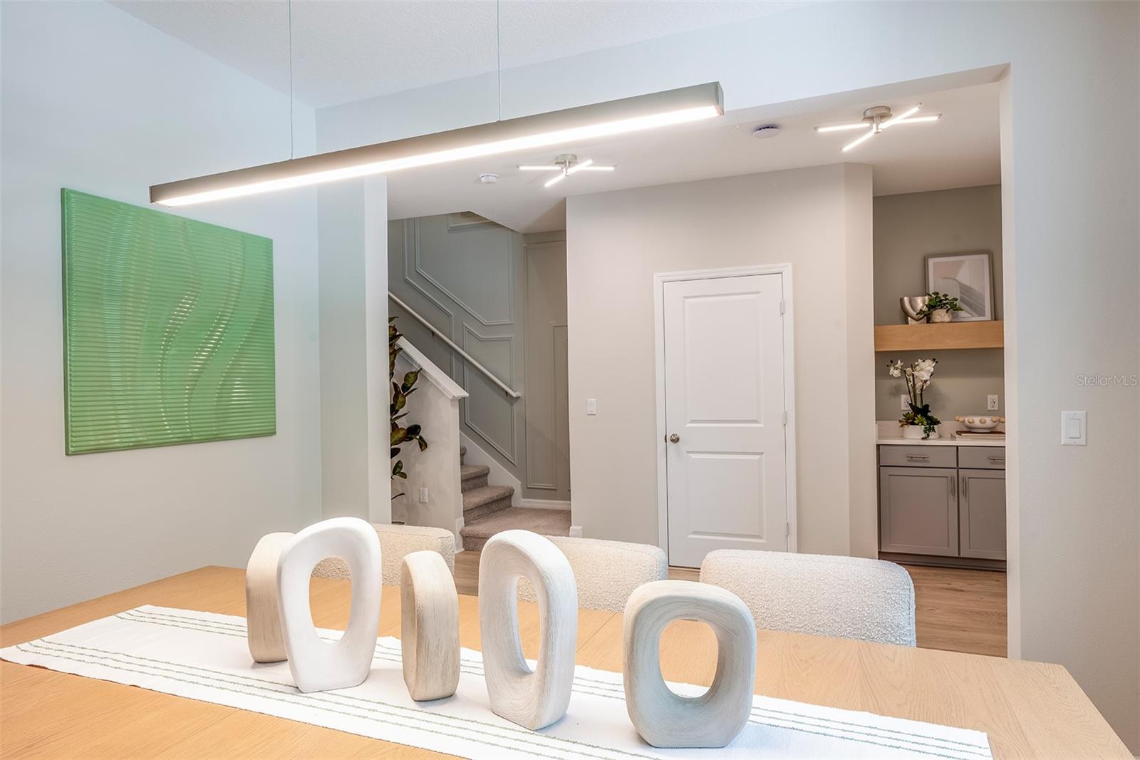 Image 8 of 16 For 682 Lola Lane