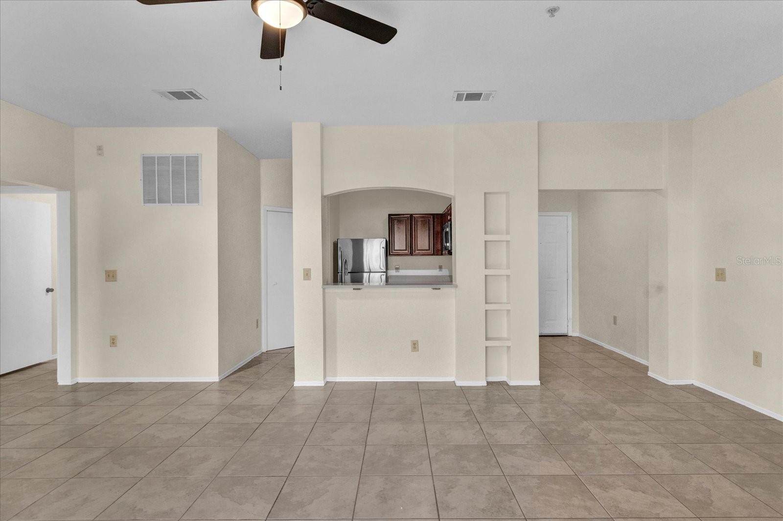 Image 4 of 28 For 1321 Arbor Vista Loop 101