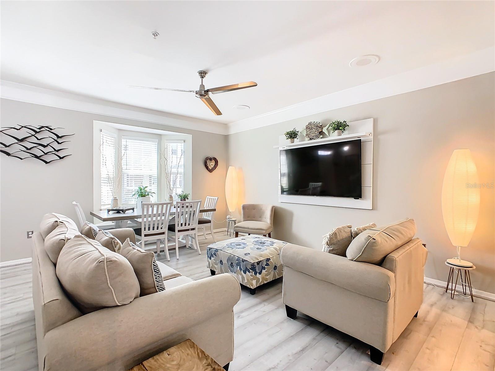 Image 11 of 74 For 6659 Time Square Avenue 103