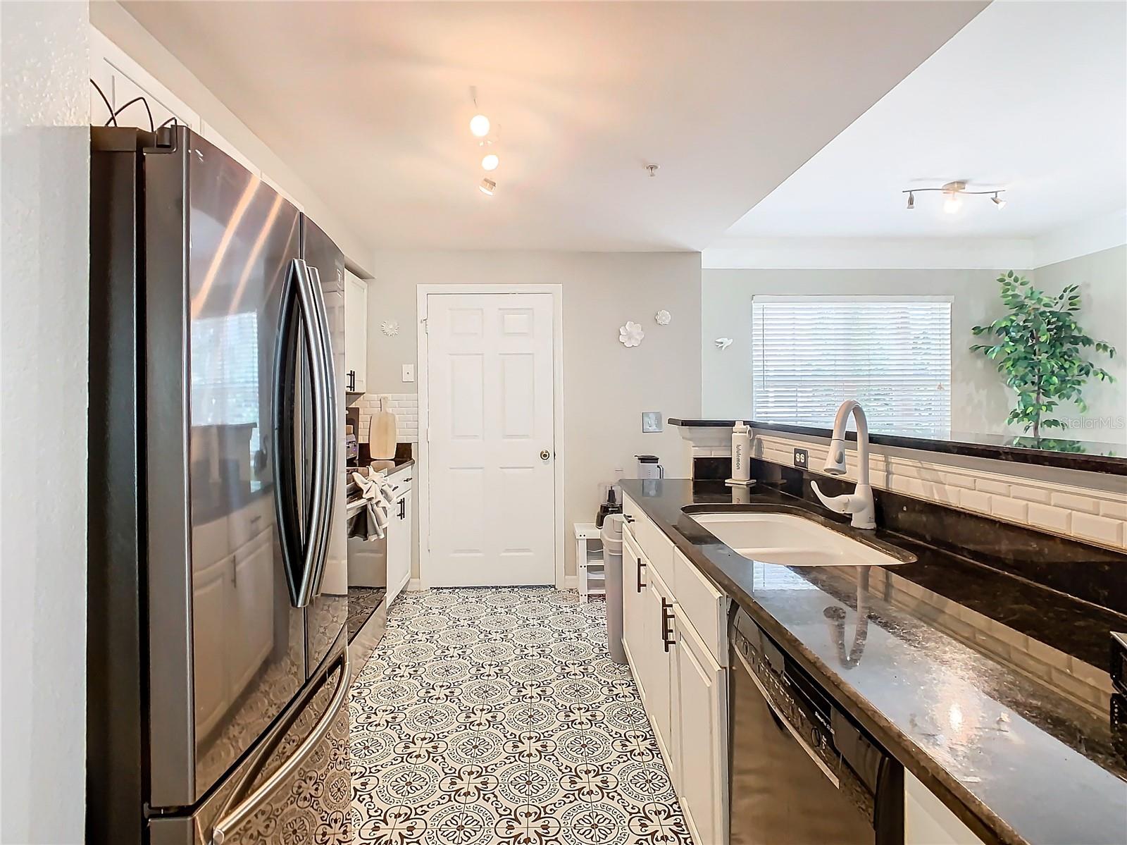 Image 13 of 74 For 6659 Time Square Avenue 103