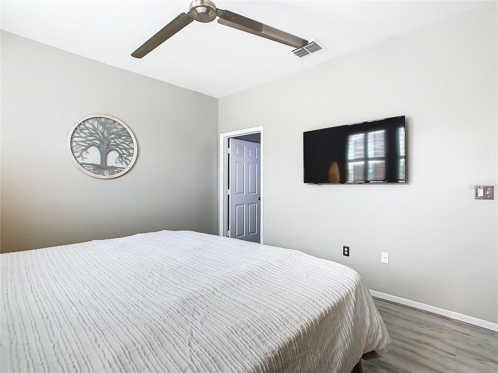 Image 29 of 74 For 6659 Time Square Avenue 103