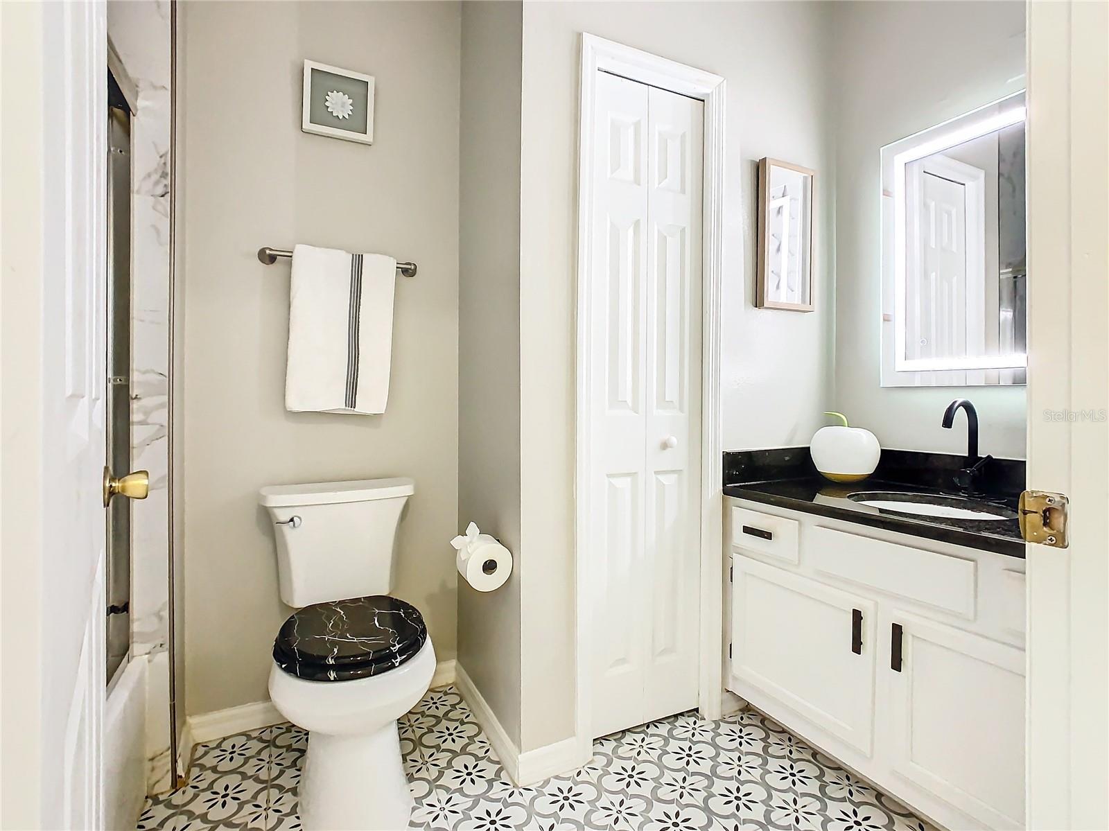 Image 43 of 74 For 6659 Time Square Avenue 103