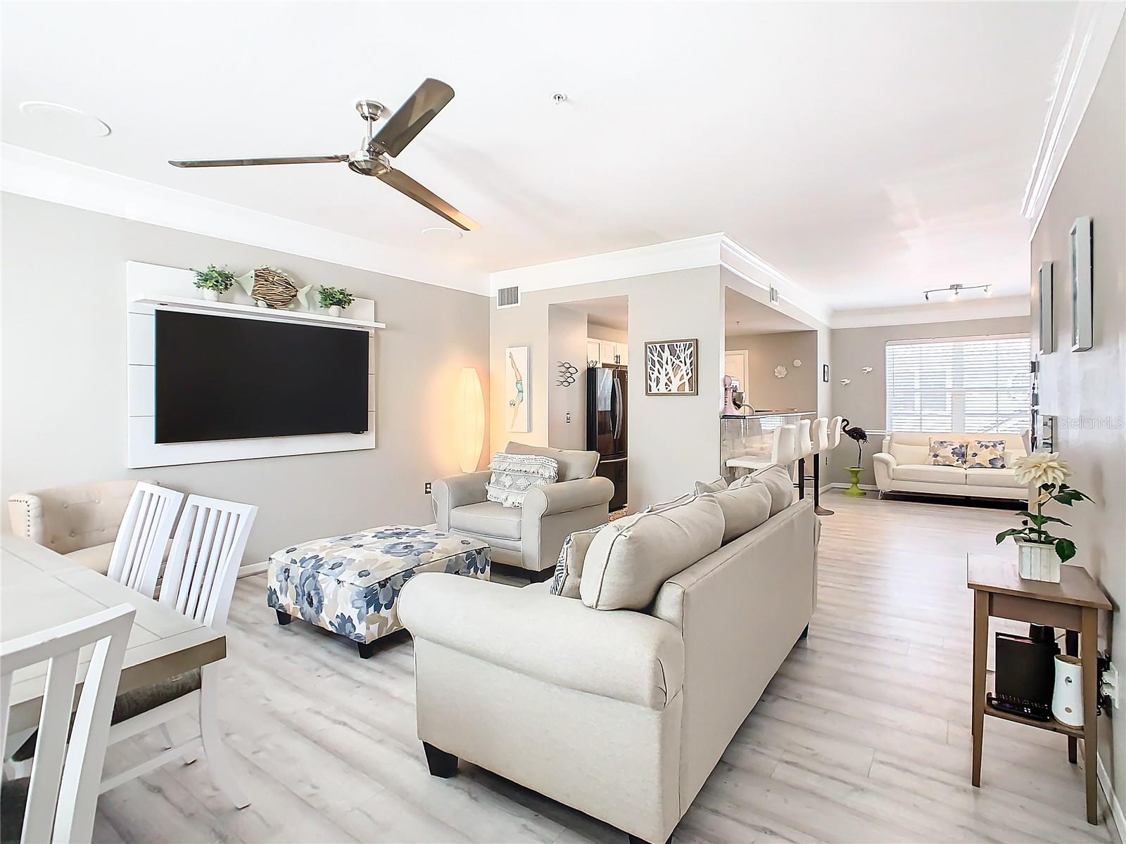 Image 7 of 74 For 6659 Time Square Avenue 103