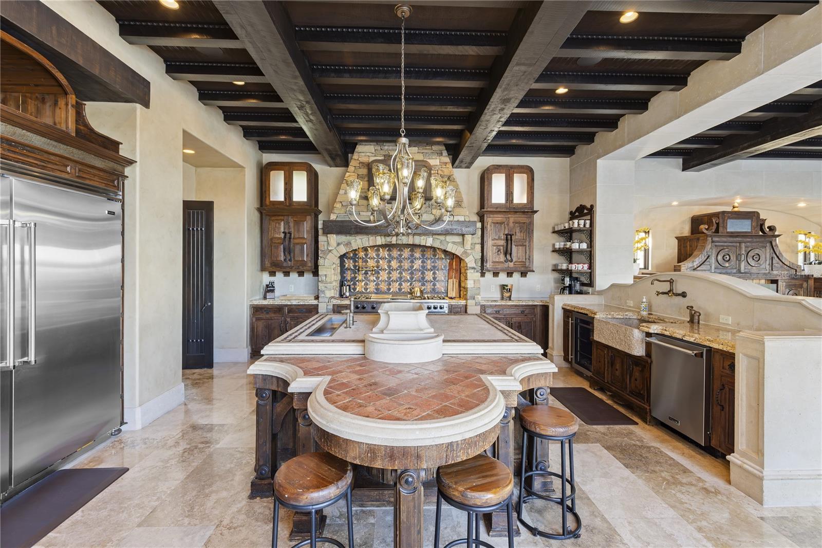 Image 23 of 100 For 16639 Arezo Court