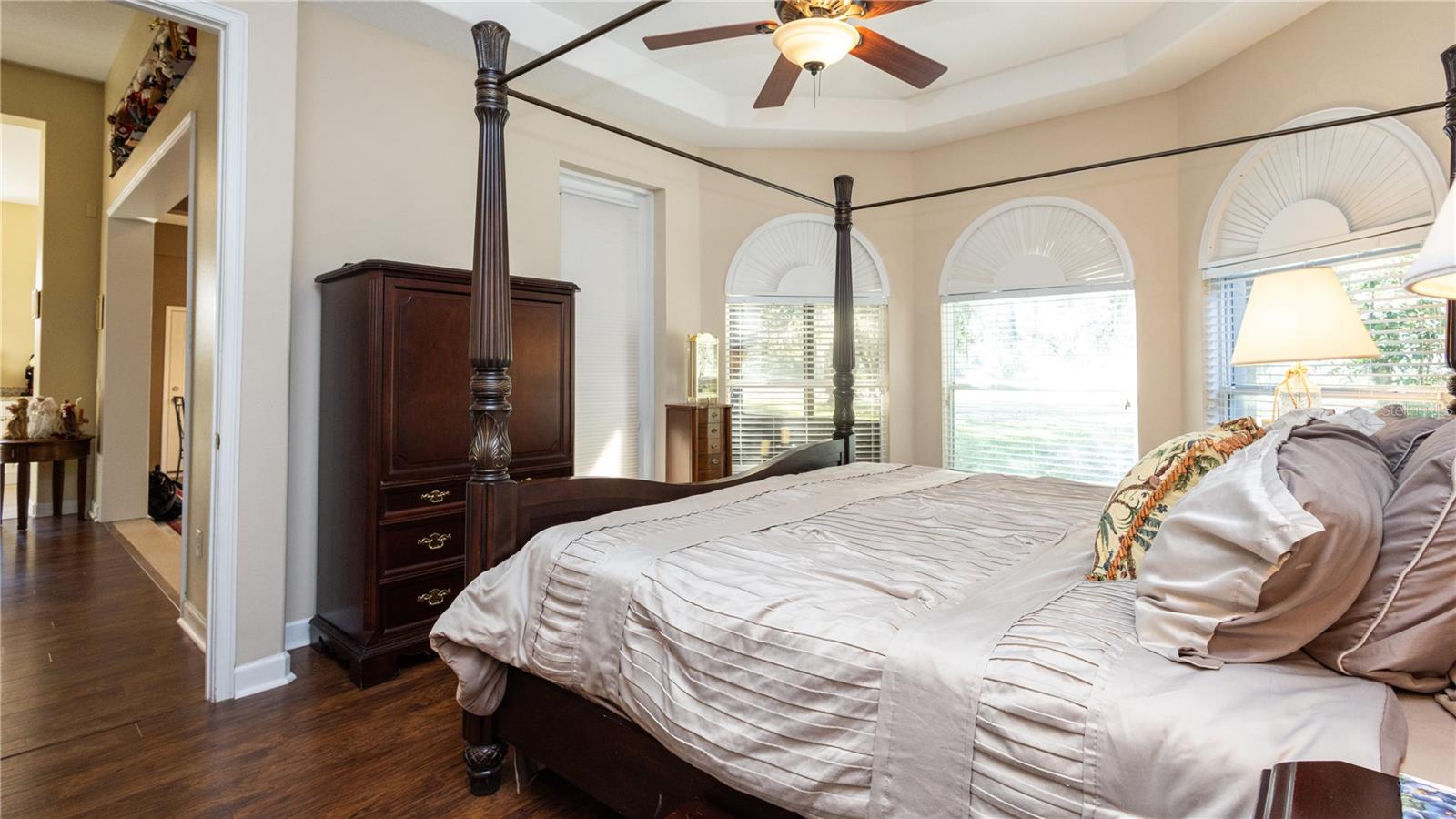 Image 14 of 31 For 25921 San Rafael Court