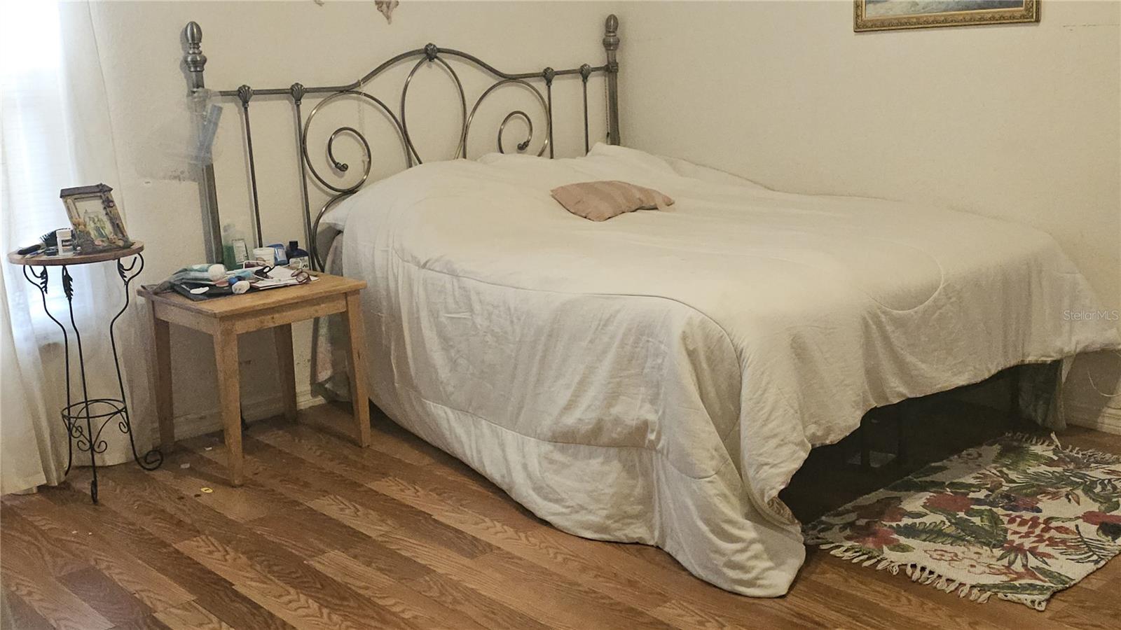 Image 4 of 9 For 871 Reflections Loop E