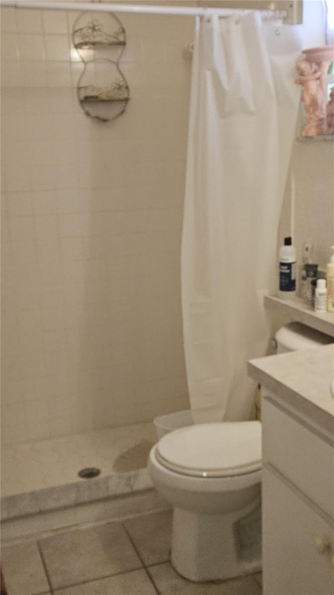 Image 8 of 9 For 871 Reflections Loop E