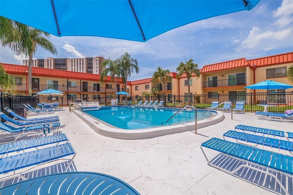 Image 31 of 36 For 10365 Paradise Boulevard 21