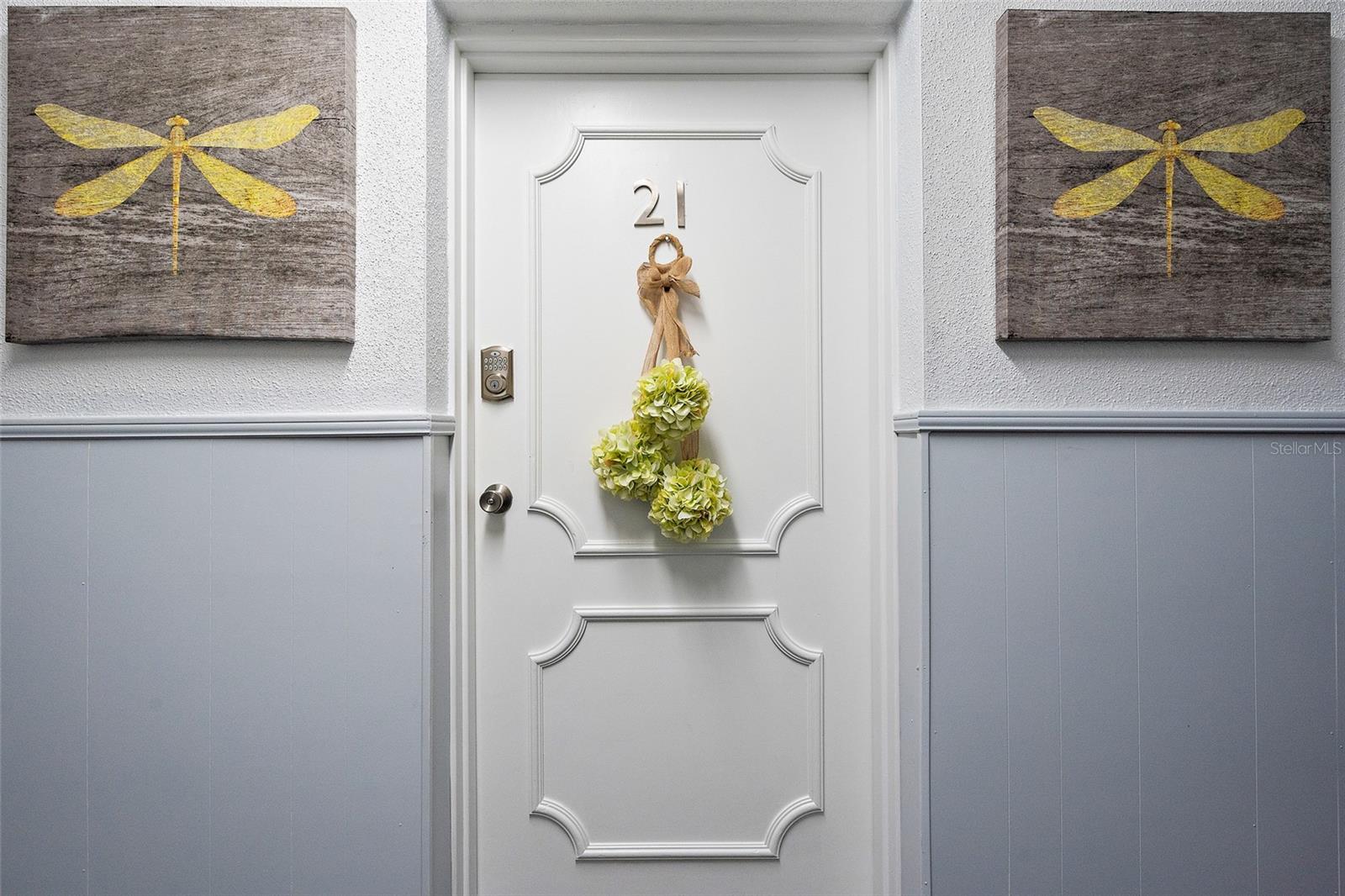 Image 4 of 36 For 10365 Paradise Boulevard 21