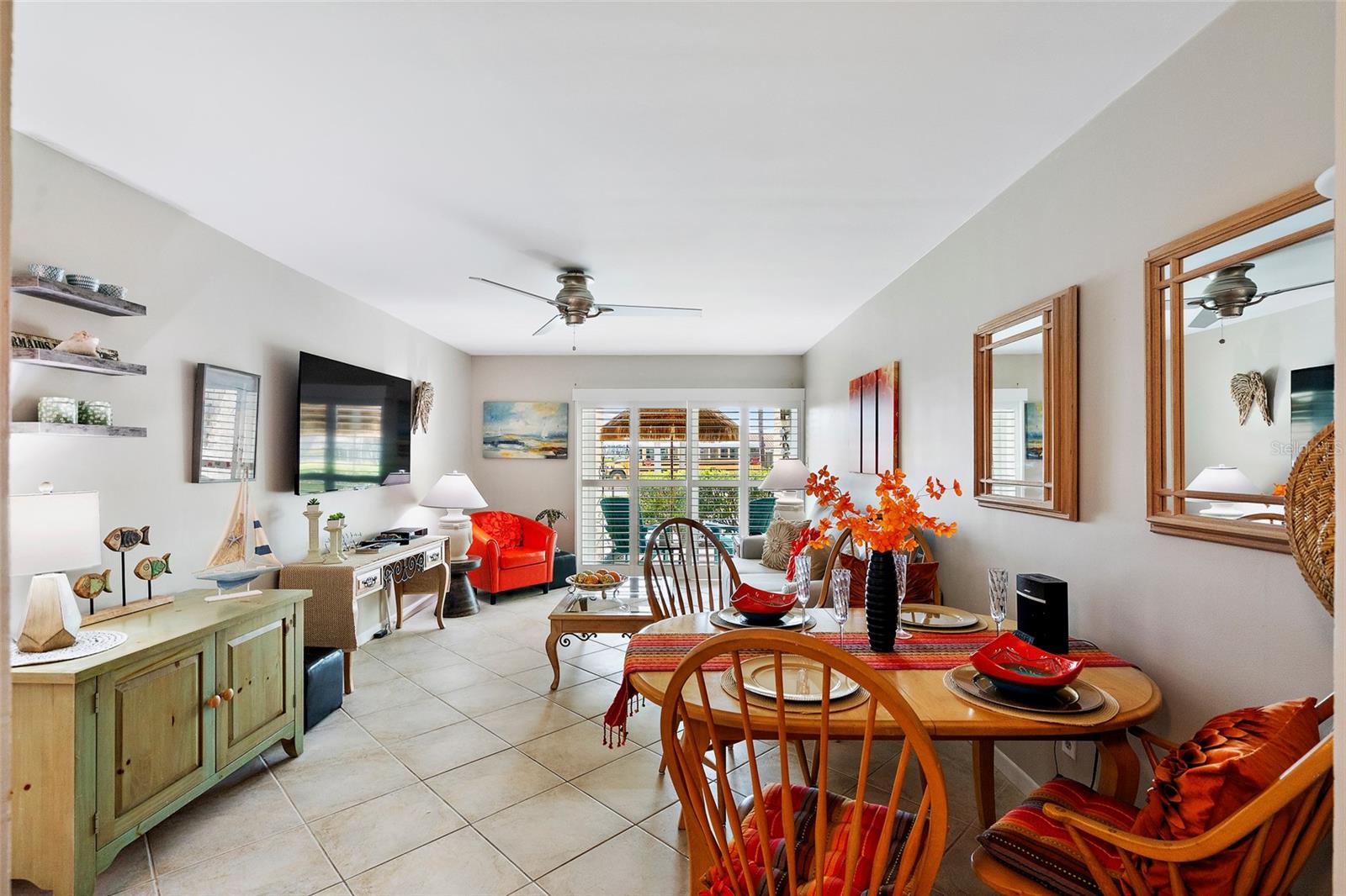 Image 9 of 36 For 10365 Paradise Boulevard 21