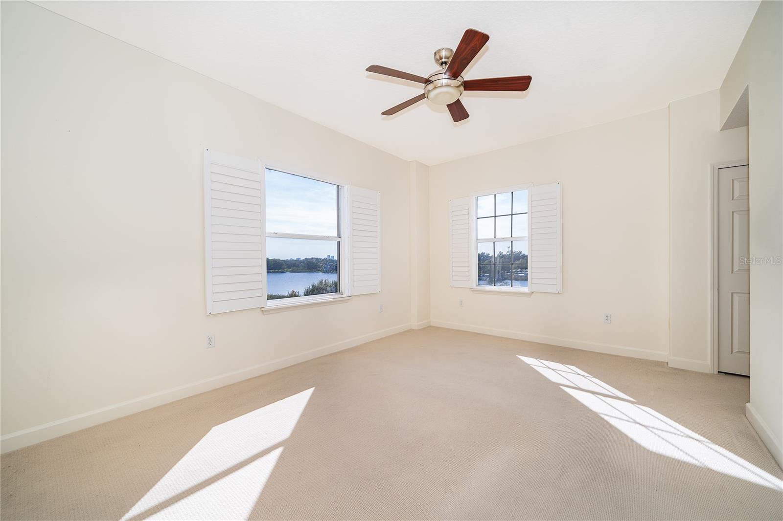 Image 14 of 36 For 4177 Orange Blossom Trail 510