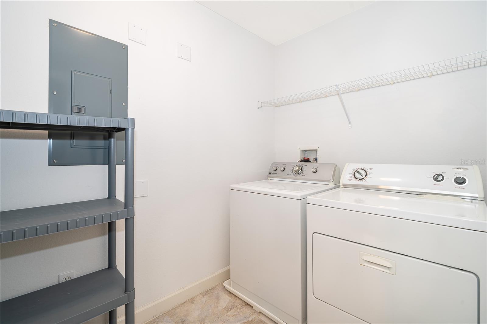 Image 19 of 36 For 4177 Orange Blossom Trail 510