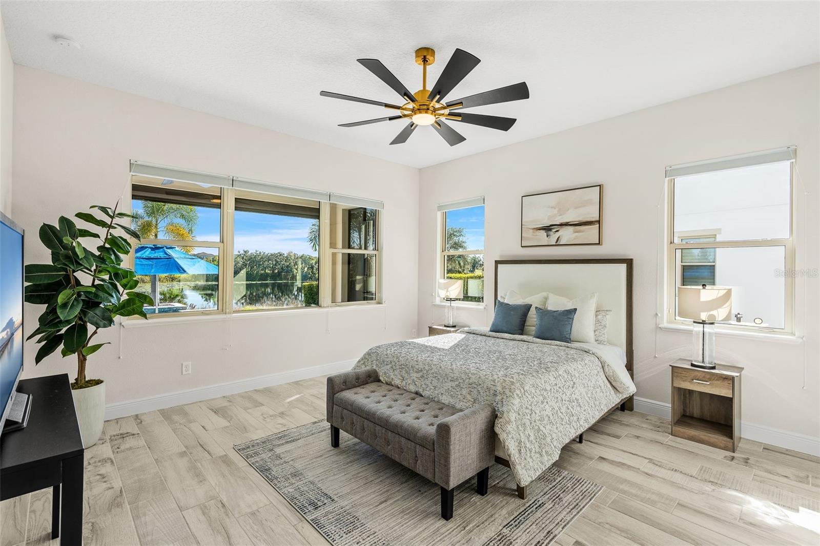 Image 22 of 55 For 15606 Shorebird Lane