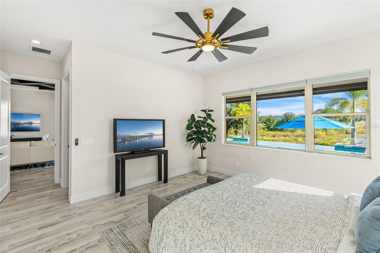 Image 24 of 55 For 15606 Shorebird Lane