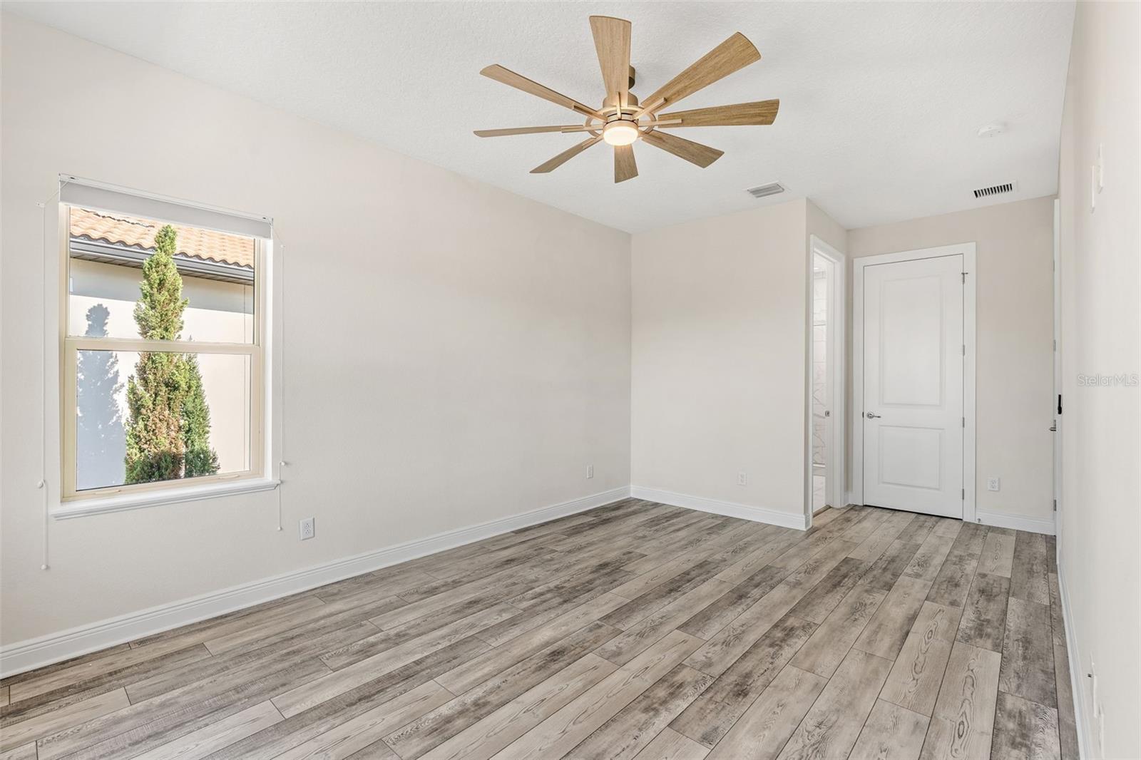 Image 39 of 55 For 15606 Shorebird Lane