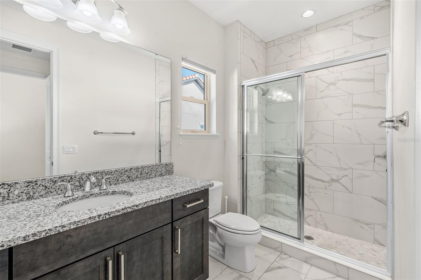 Image 44 of 55 For 15606 Shorebird Lane