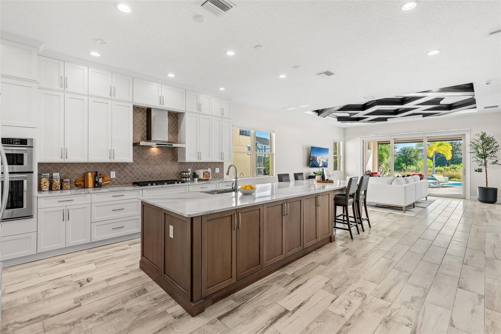 Image 6 of 55 For 15606 Shorebird Lane