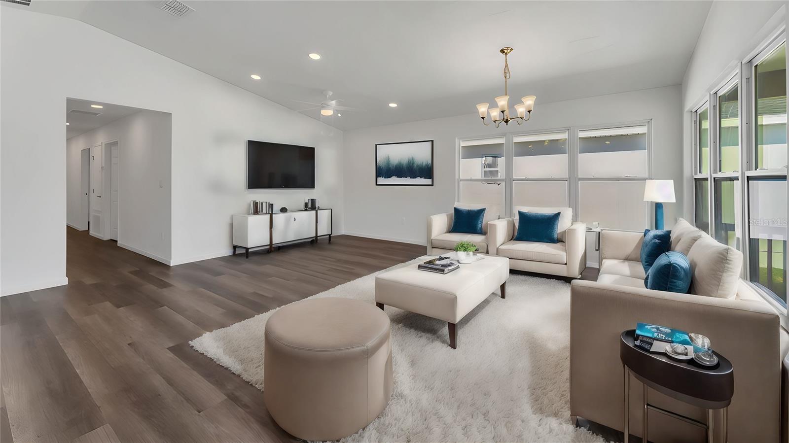 Image 11 of 33 For 1040 20th Street