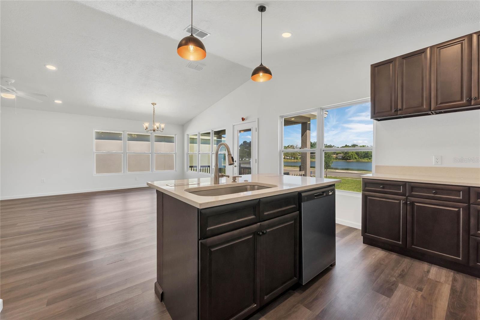 Image 8 of 33 For 1040 20th Street