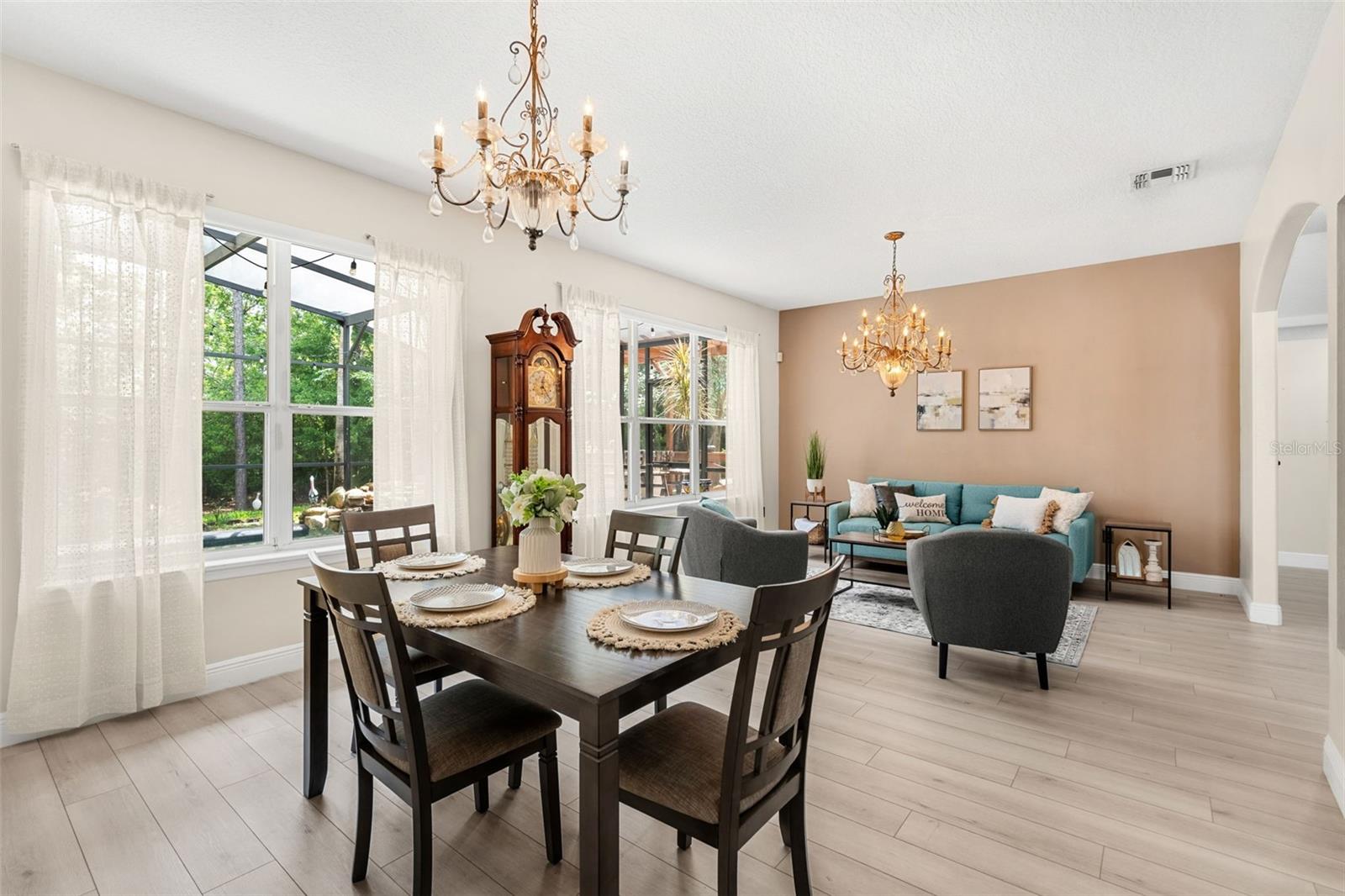 Image 24 of 79 For 555 Carey Way