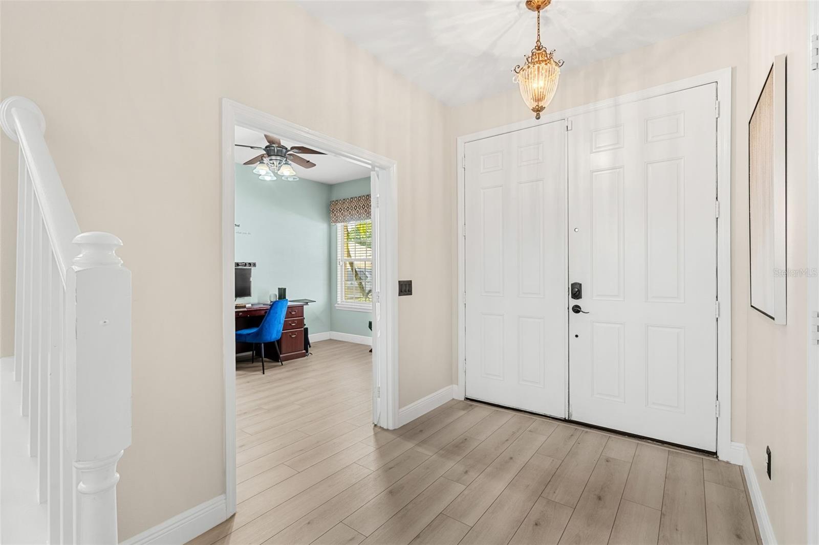 Image 26 of 79 For 555 Carey Way